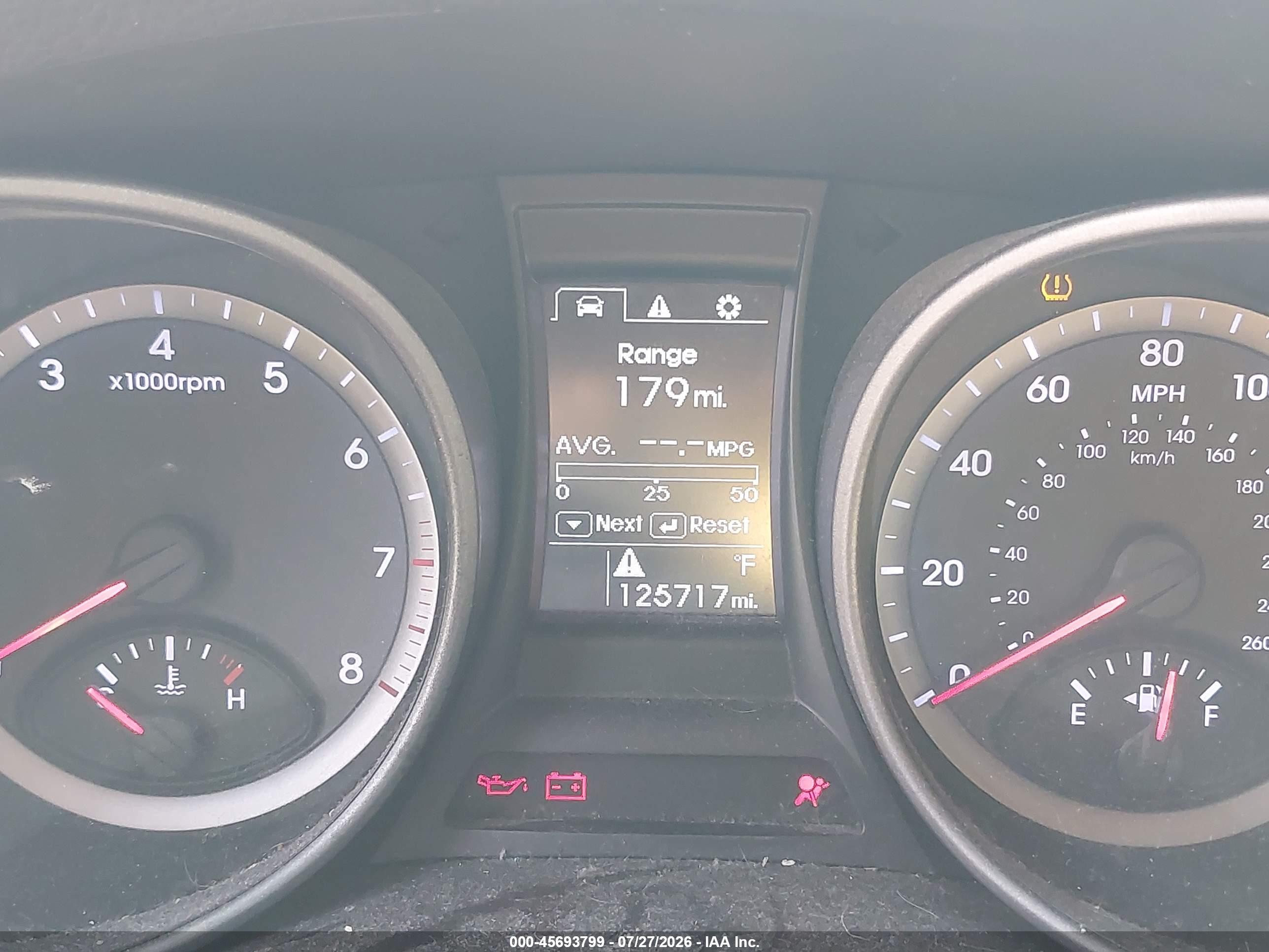 2014 Hyundai Santa Fe Sport 2.4l White vin: 5XYZU3LB2EG174695
