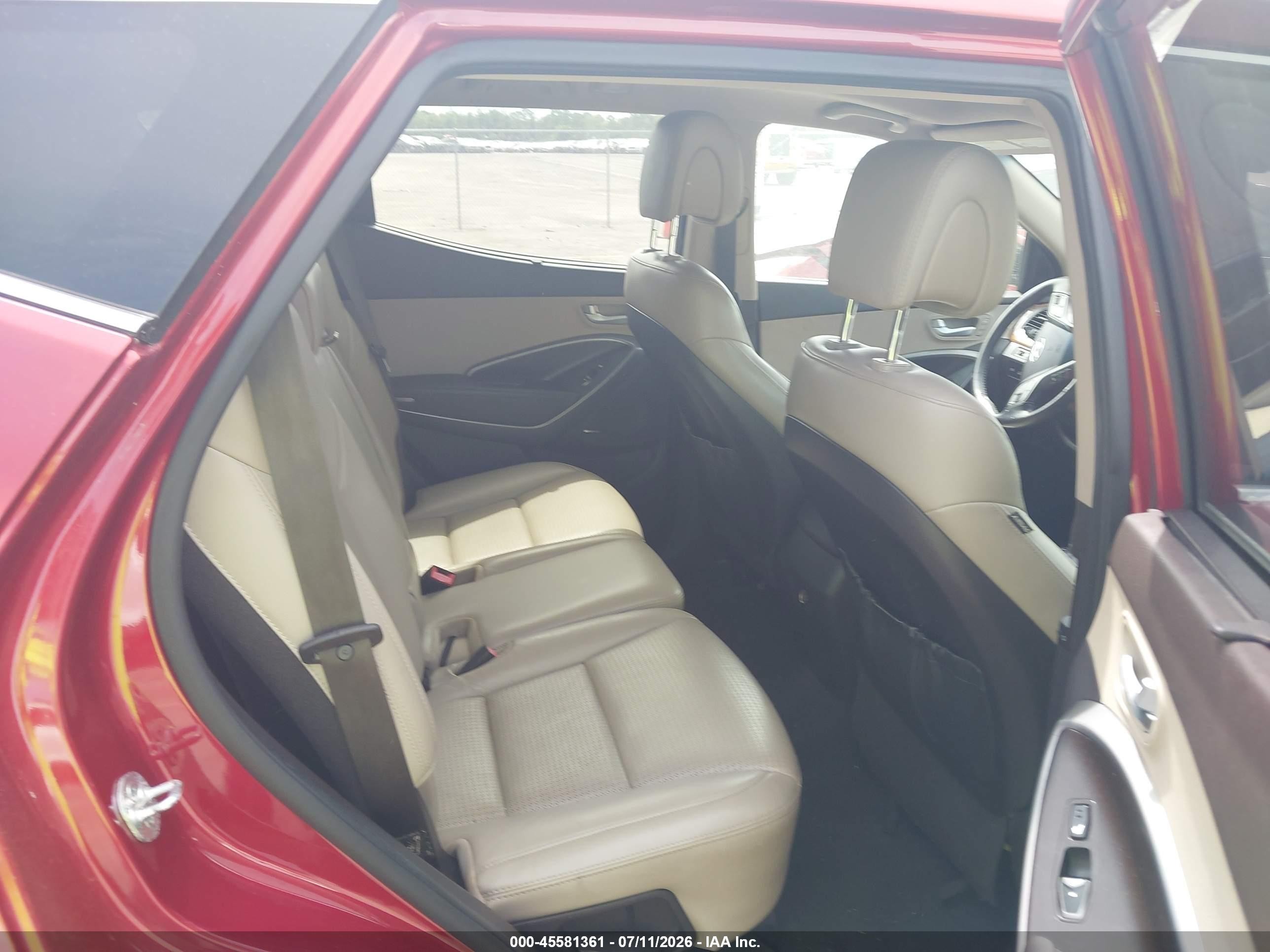 2014 Hyundai Santa Fe Sport 2.4l Red vin: 5XYZU3LB2EG176589