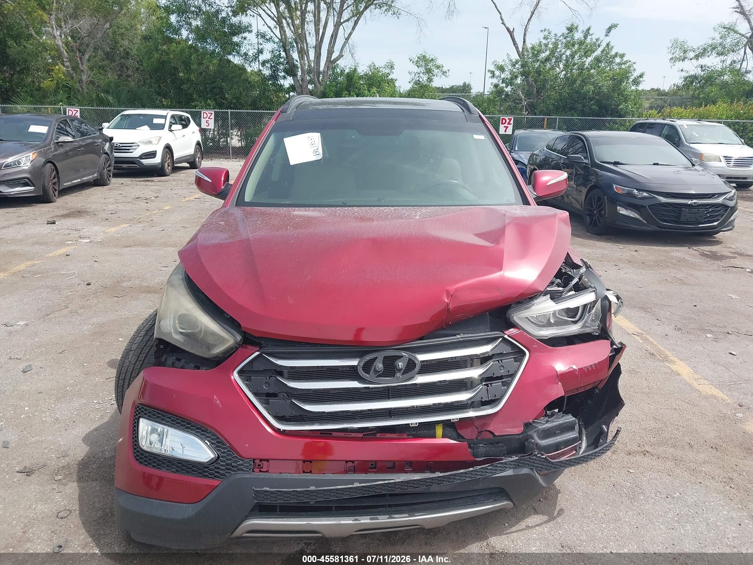 2014 Hyundai Santa Fe Sport 2.4l Red vin: 5XYZU3LB2EG176589