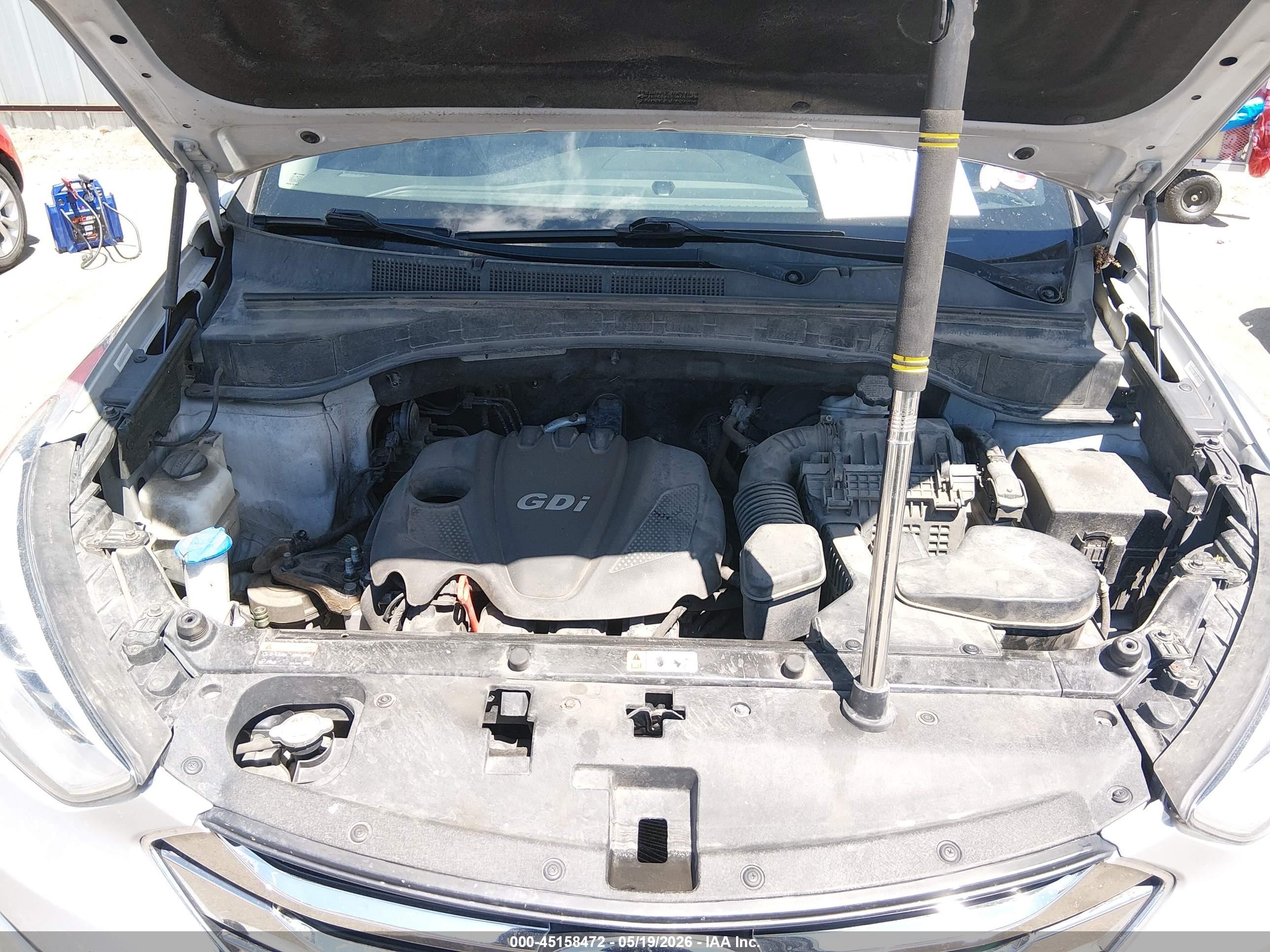 2014 Hyundai Santa Fe Sport 2.4l Silver vin: 5XYZU3LB2EG191917