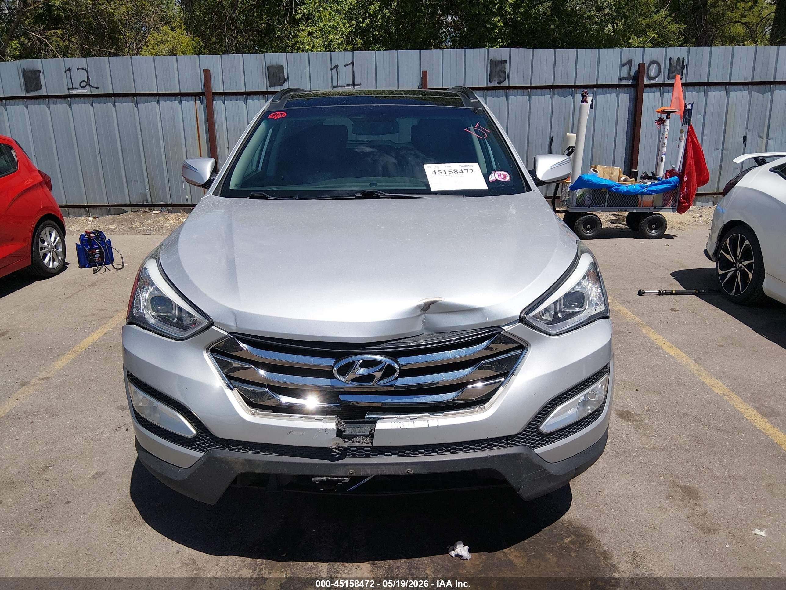 2014 Hyundai Santa Fe Sport 2.4l Silver vin: 5XYZU3LB2EG191917