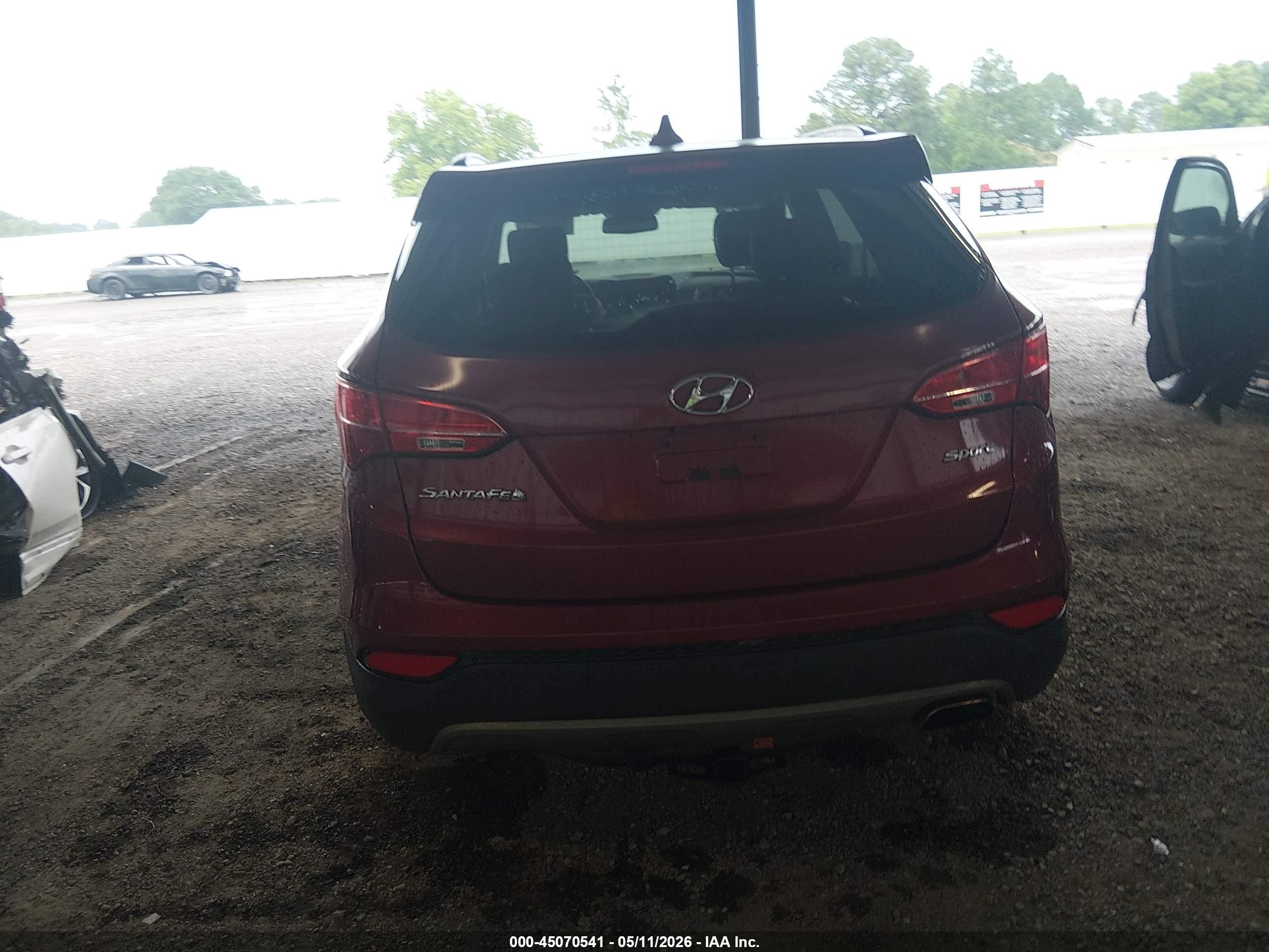 2015 Hyundai Santa Fe Sport 2.4l Red vin: 5XYZU3LB2FG259859