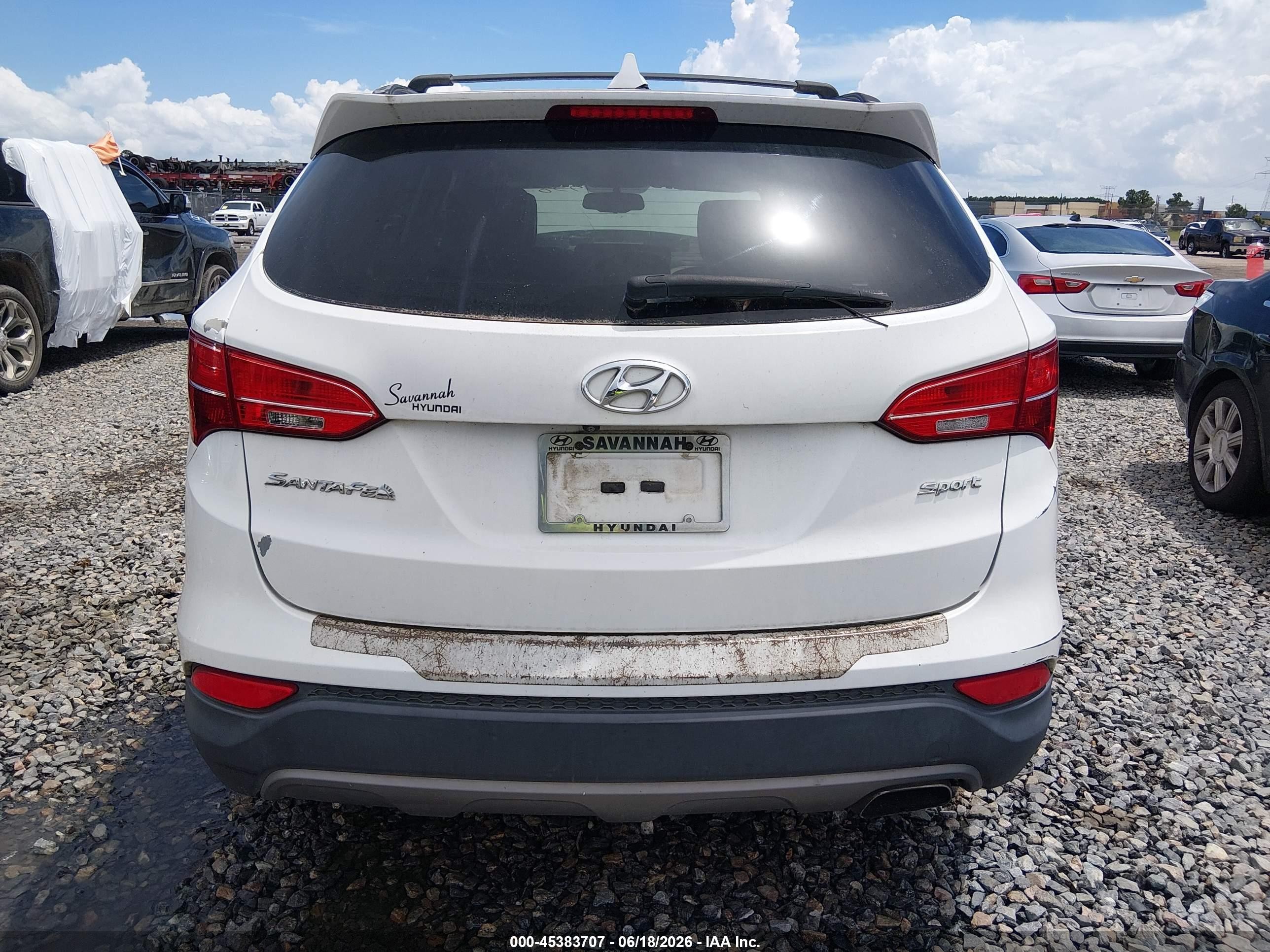 2015 Hyundai Santa Fe Sport 2.4l White vin: 5XYZU3LB2FG292635