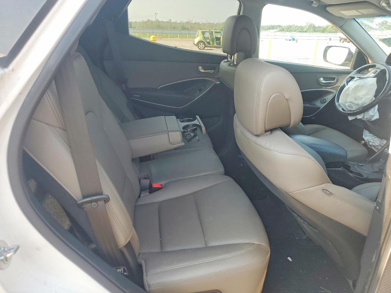 2013 Hyundai Santa Fe Sport 2.4l Белый vin: 5XYZU3LB3DG070053