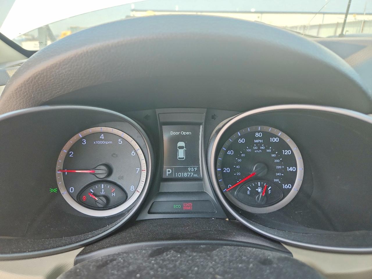 2013 Hyundai Santa Fe Sport 2.4l White vin: 5XYZU3LB3DG077858