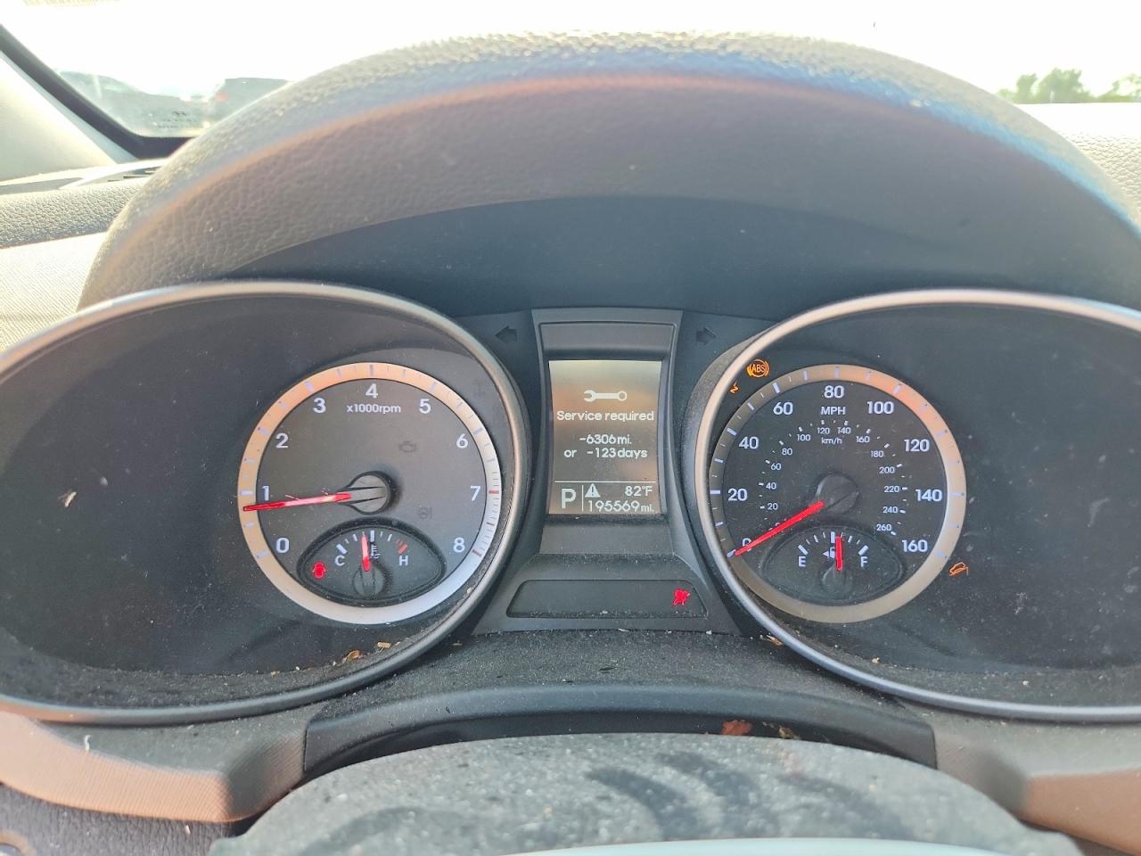 2014 Hyundai Santa Fe Sport 2.4l White vin: 5XYZU3LB3EG125764