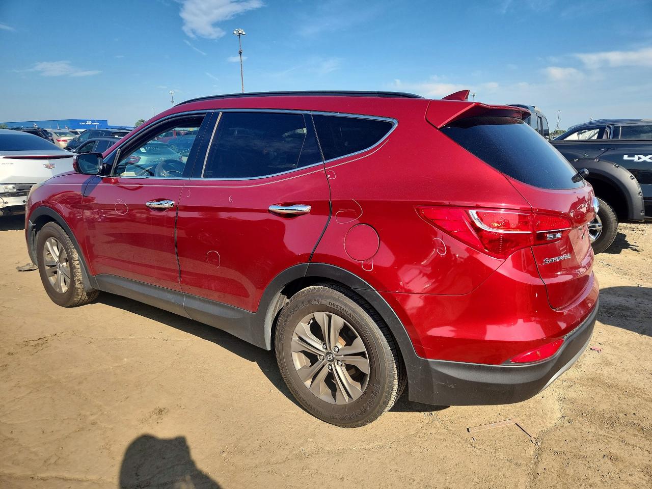 2014 Hyundai Santa Fe Sport 2.4l Red vin: 5XYZU3LB3EG153340