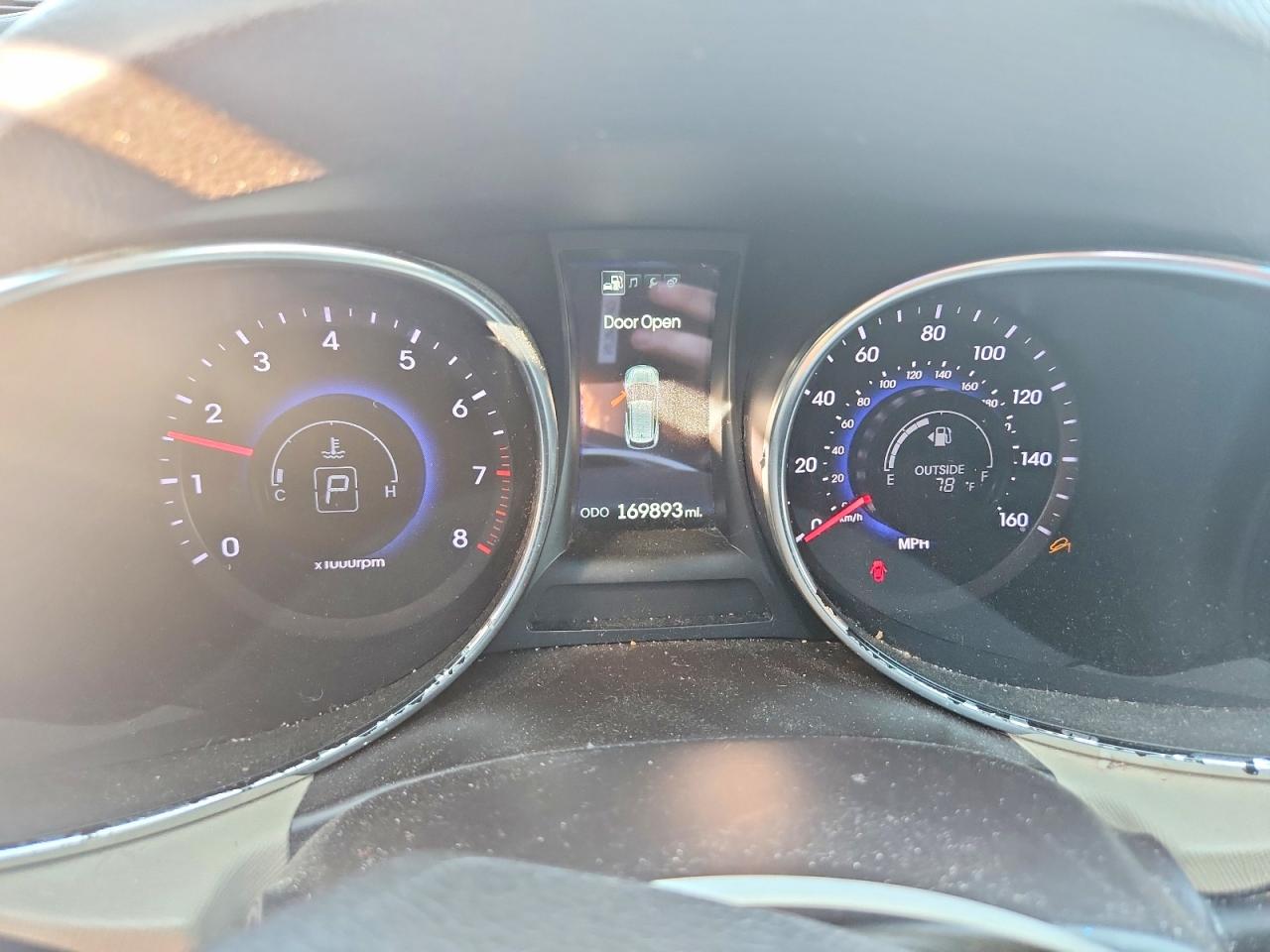 2014 Hyundai Santa Fe Sport 2.4l Red vin: 5XYZU3LB3EG153340