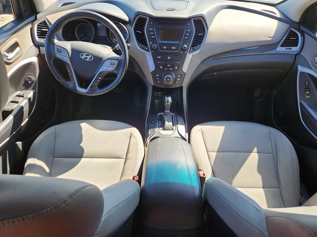 2014 Hyundai Santa Fe Sport 2.4l Silver vin: 5XYZU3LB3EG181302