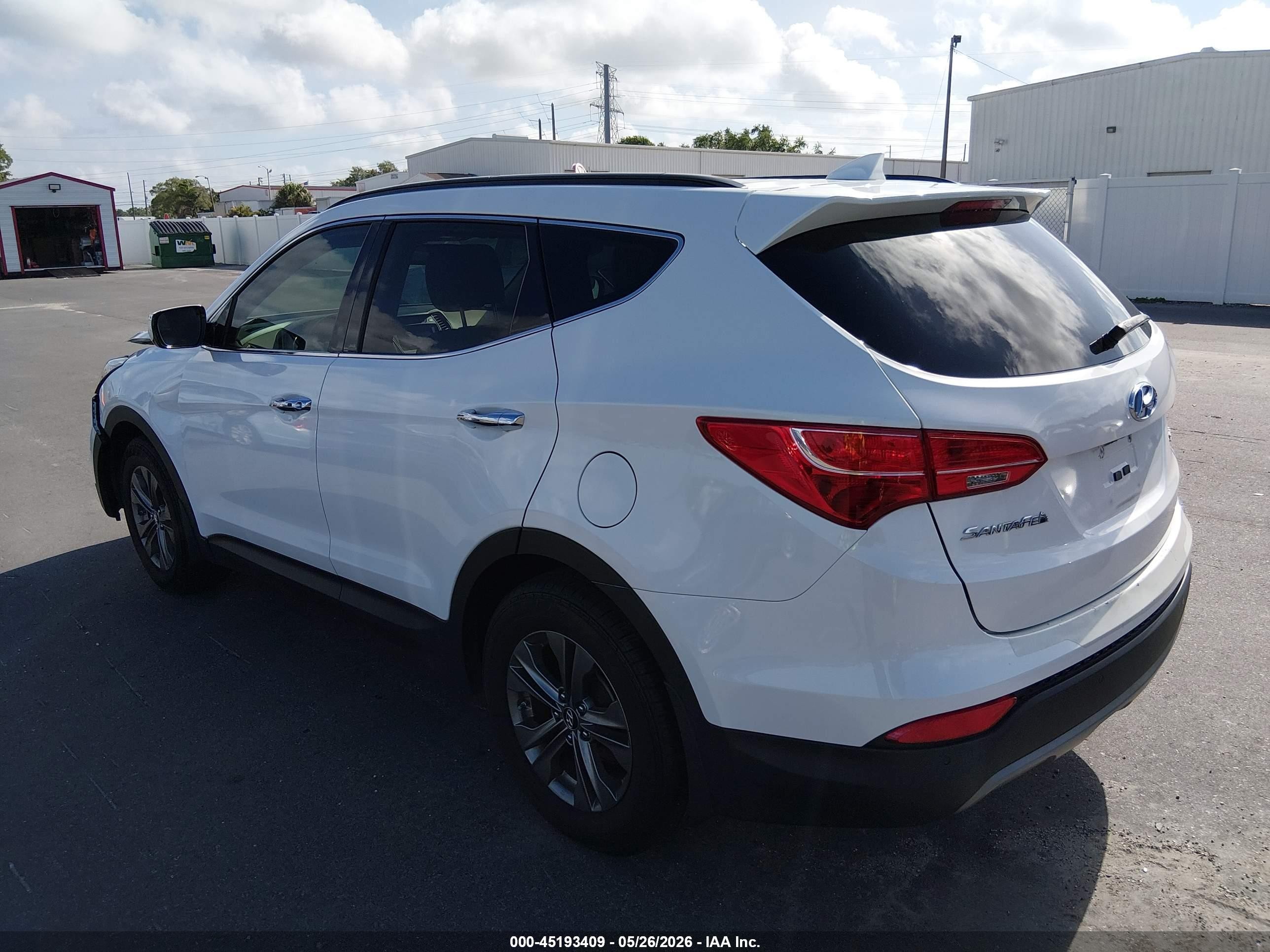 2014 Hyundai Santa Fe Sport 2.4l White vin: 5XYZU3LB3EG208773