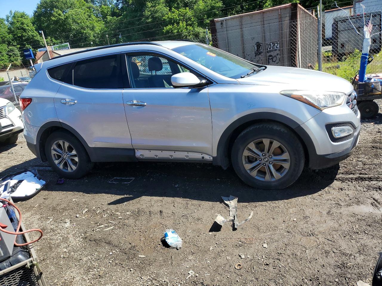 2014 Hyundai Santa Fe Sport 2.4l Silver vin: 5XYZU3LB3EG214167