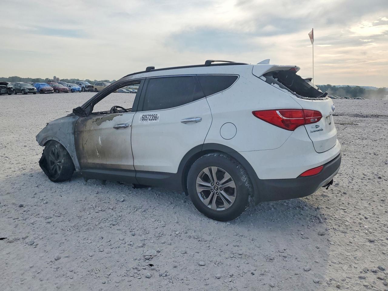 2015 Hyundai Santa Fe Sport 2.4l White vin: 5XYZU3LB3FG238020