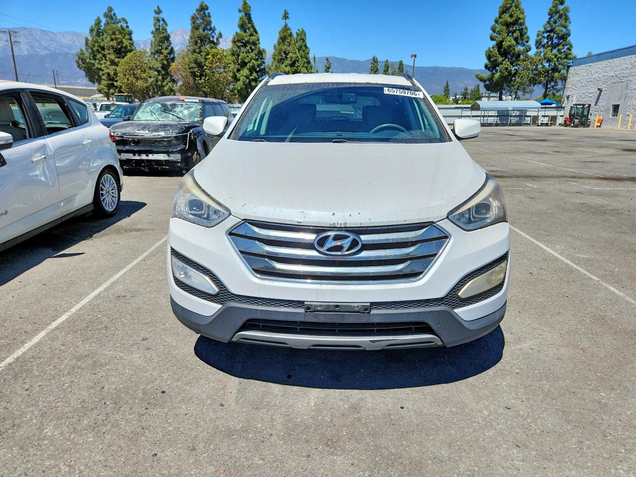 2015 Hyundai Santa Fe Sport 2.4l White vin: 5XYZU3LB3FG249499