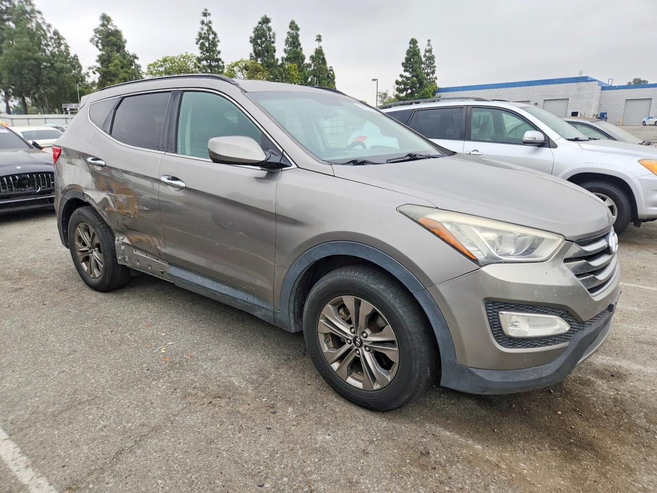2015 Hyundai Santa Fe Sport 2.4l Серый vin: 5XYZU3LB3FG273396