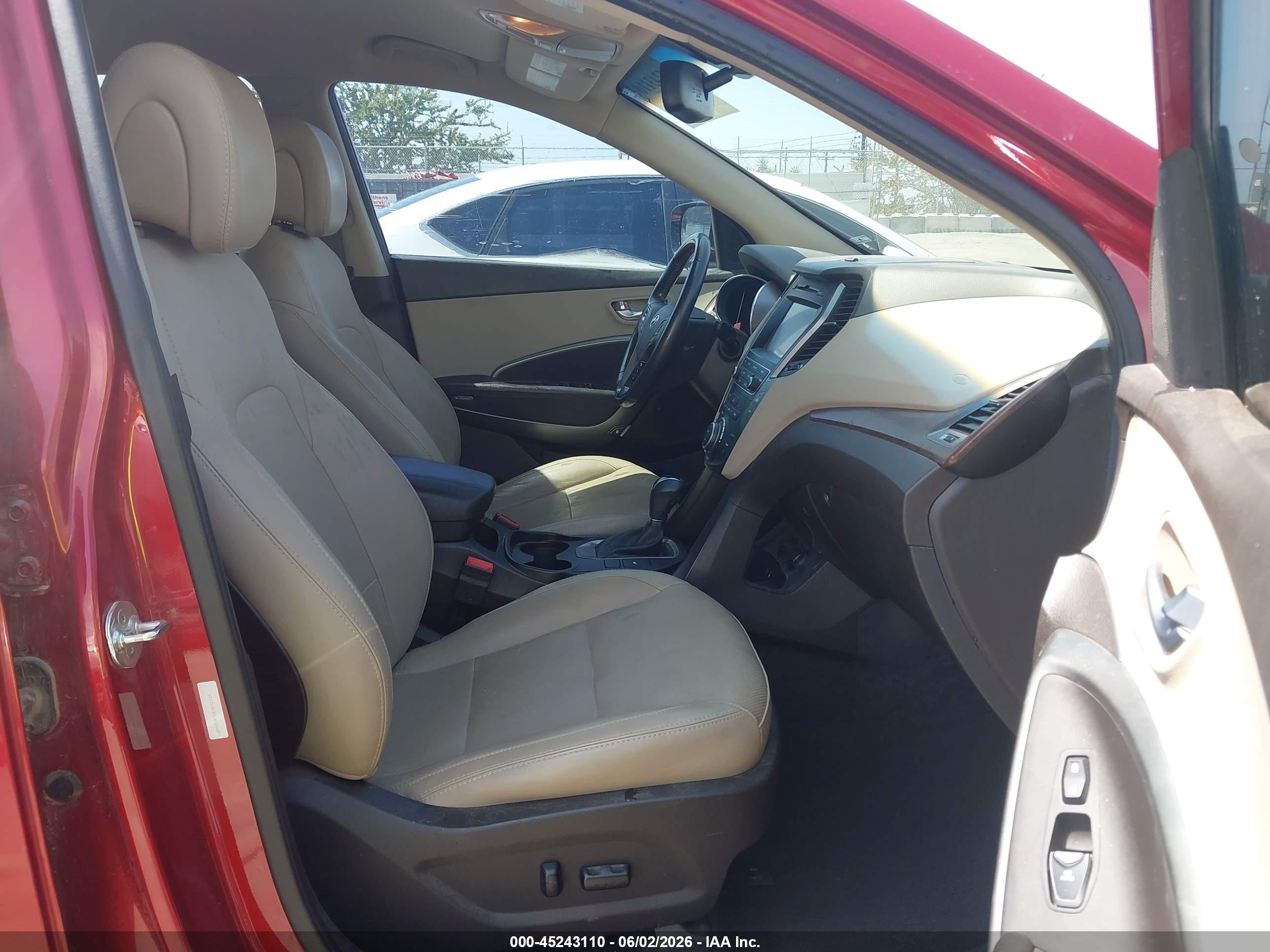 2018 Hyundai Santa Fe Sport 2.4l Red vin: 5XYZU3LB3JG556891