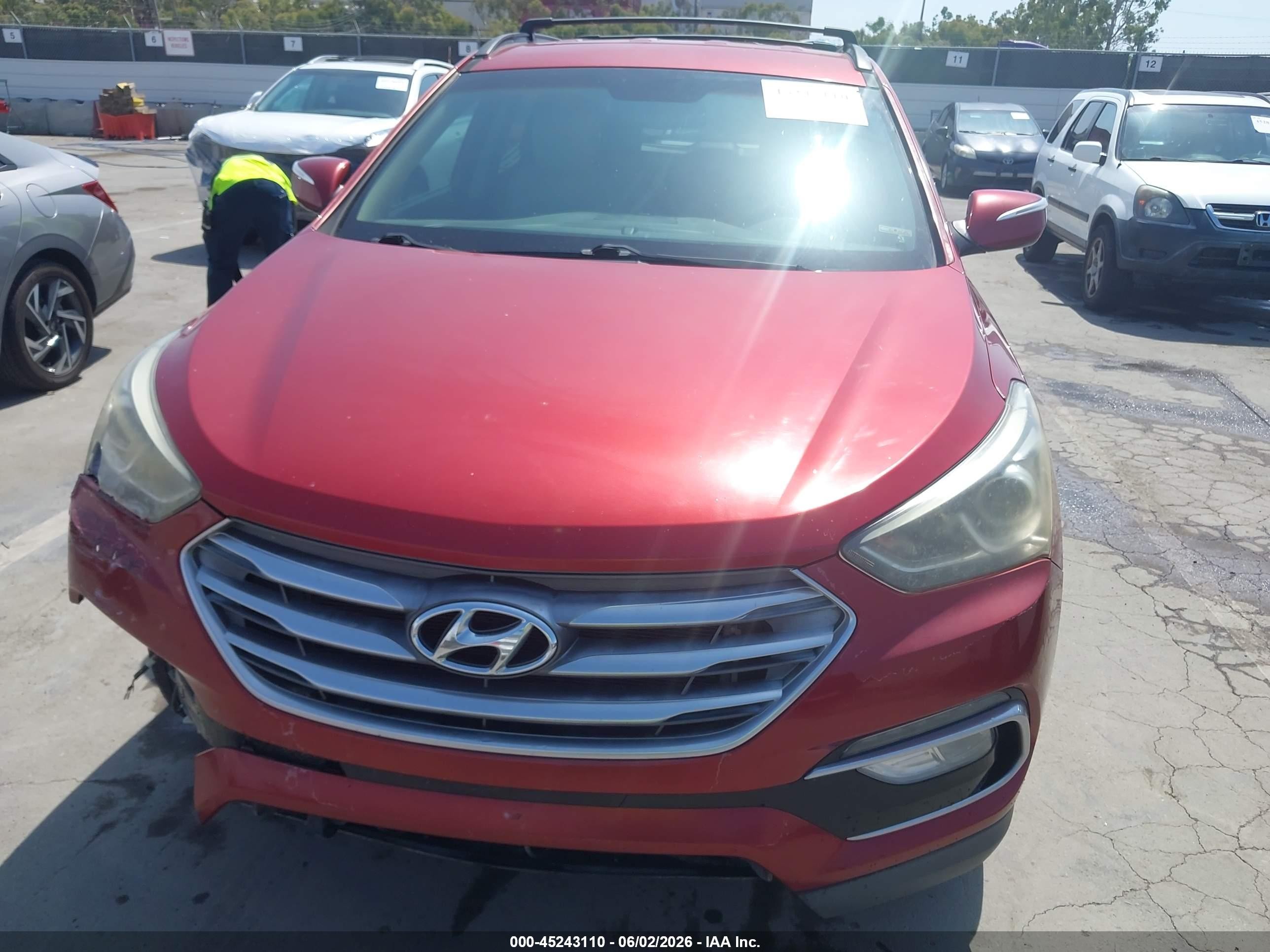 2018 Hyundai Santa Fe Sport 2.4l Red vin: 5XYZU3LB3JG556891