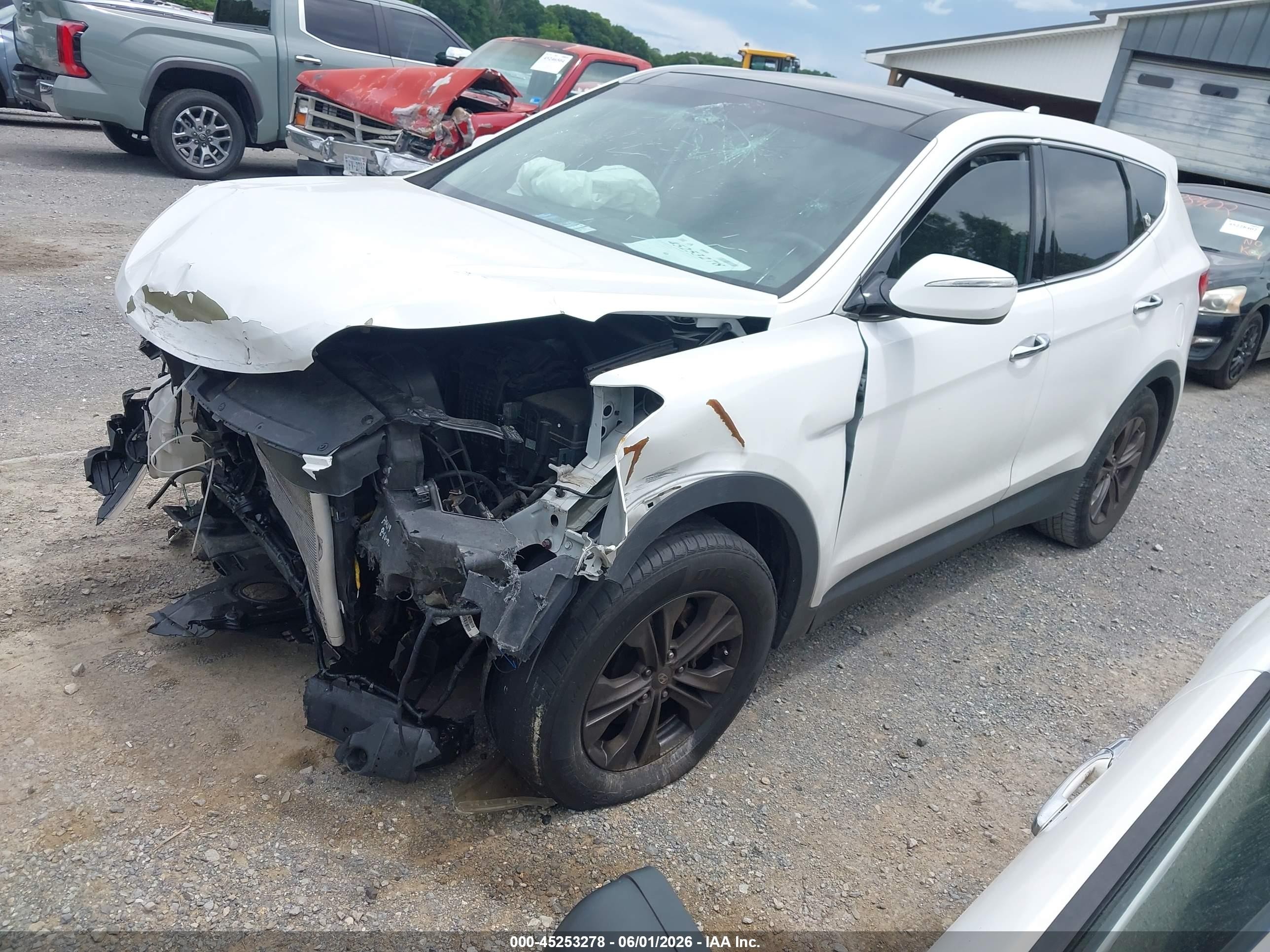 2013 Hyundai Santa Fe Sport Белый vin: 5XYZU3LB4DG007897