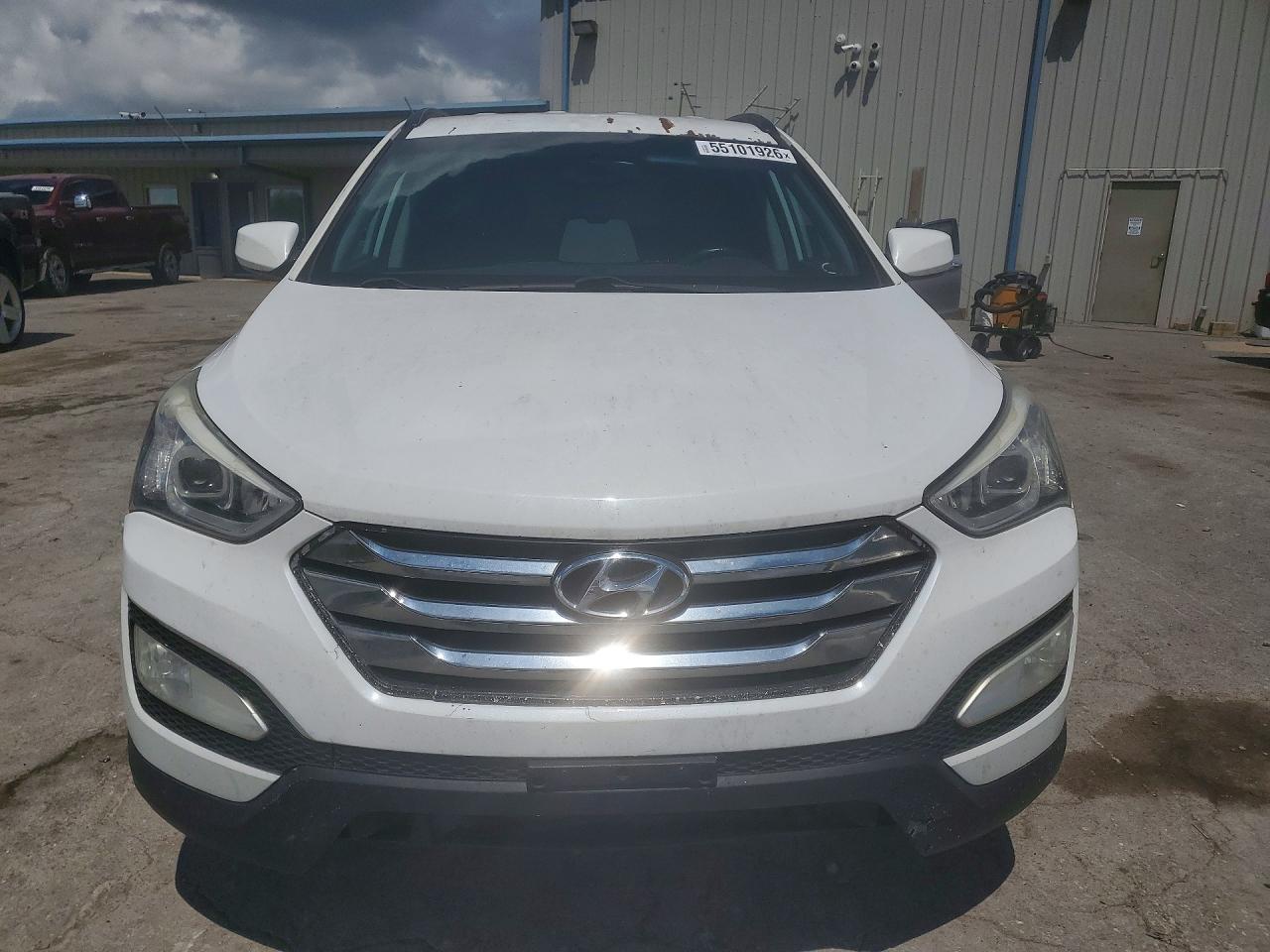 2013 Hyundai Santa Fe Sport 2.4l White vin: 5XYZU3LB4DG009908