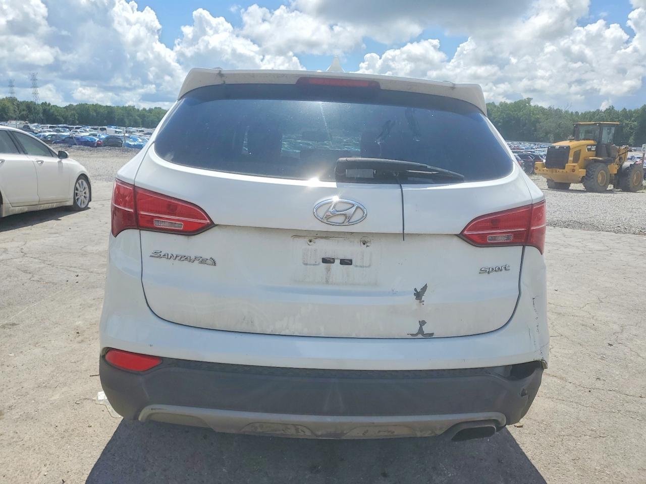 2013 Hyundai Santa Fe Sport 2.4l White vin: 5XYZU3LB4DG009908