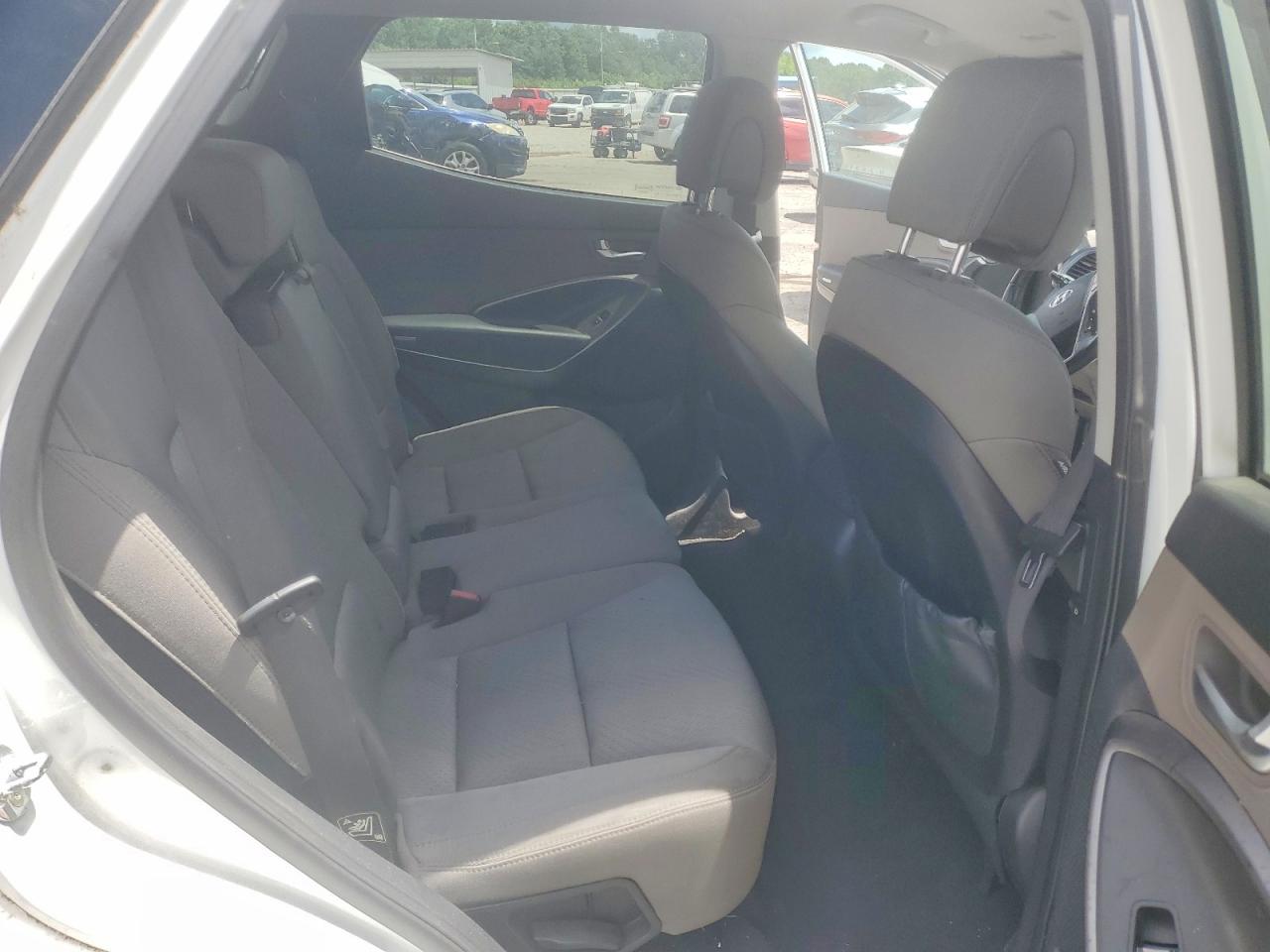 2013 Hyundai Santa Fe Sport 2.4l White vin: 5XYZU3LB4DG009908