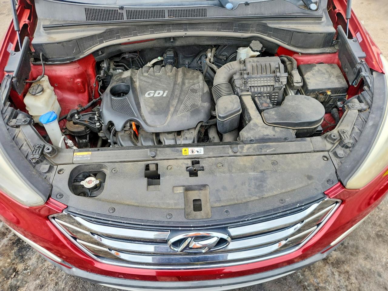 2013 Hyundai Santa Fe Sport 2.4l Red vin: 5XYZU3LB4DG110656