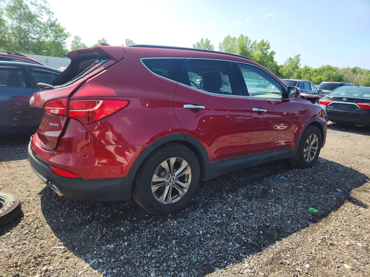 2014 Hyundai Santa Fe Sport 2.4l Red vin: 5XYZU3LB4EG138426