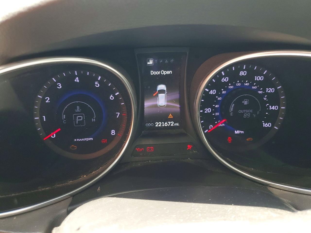 2014 Hyundai Santa Fe Sport 2.4l Silver vin: 5XYZU3LB4EG142511