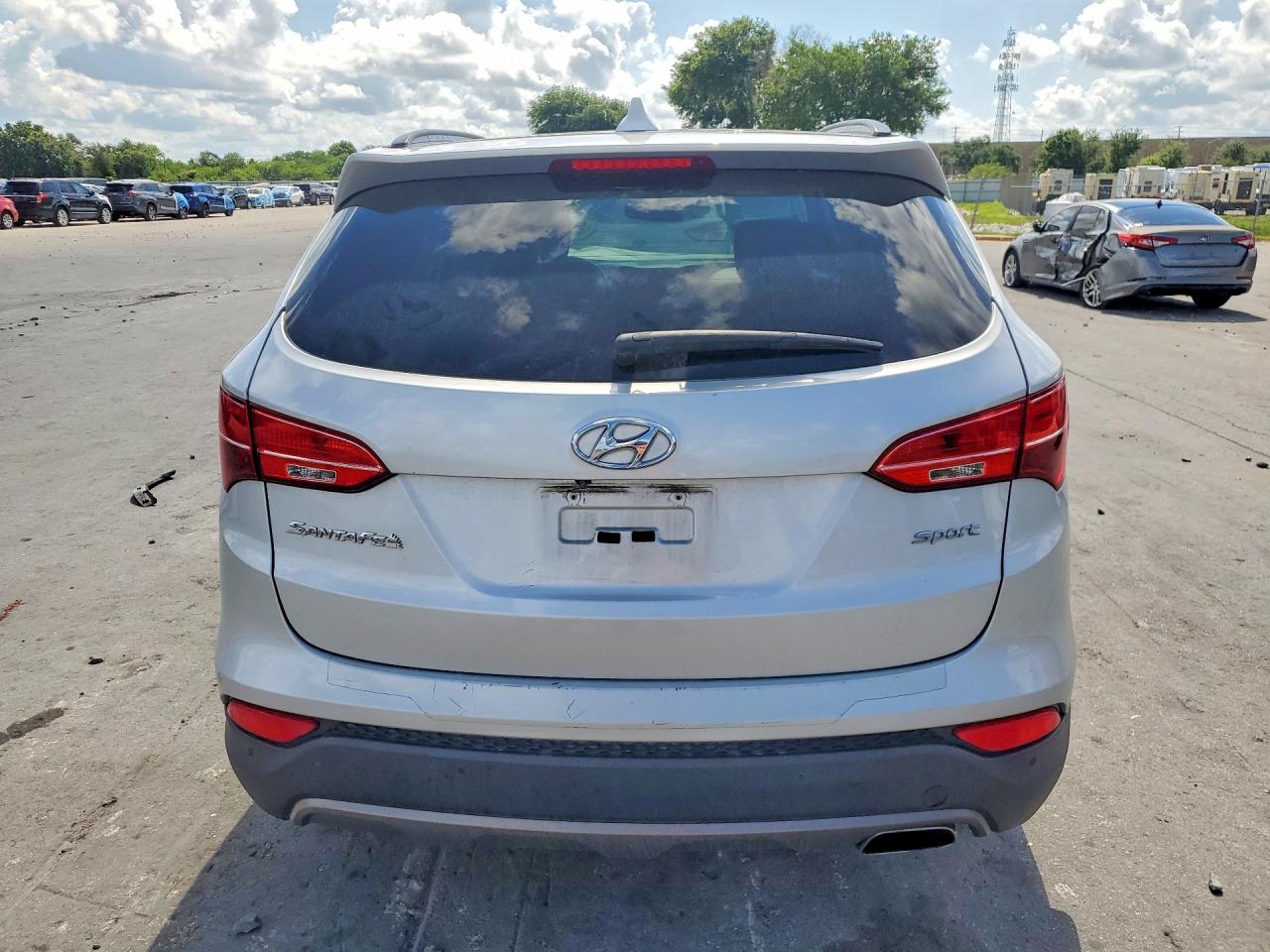 2014 Hyundai Santa Fe Sport 2.4l Silver vin: 5XYZU3LB4EG180563
