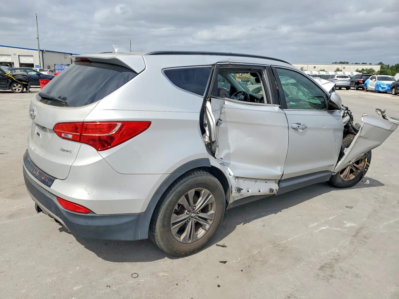 2014 Hyundai Santa Fe Sport 2.4l Silver vin: 5XYZU3LB4EG215487