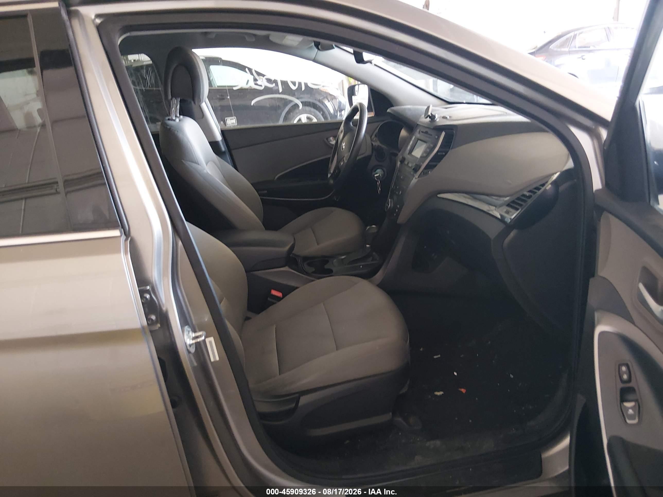 2015 Hyundai Santa Fe Sport 2.4l Серый vin: 5XYZU3LB4FG248037