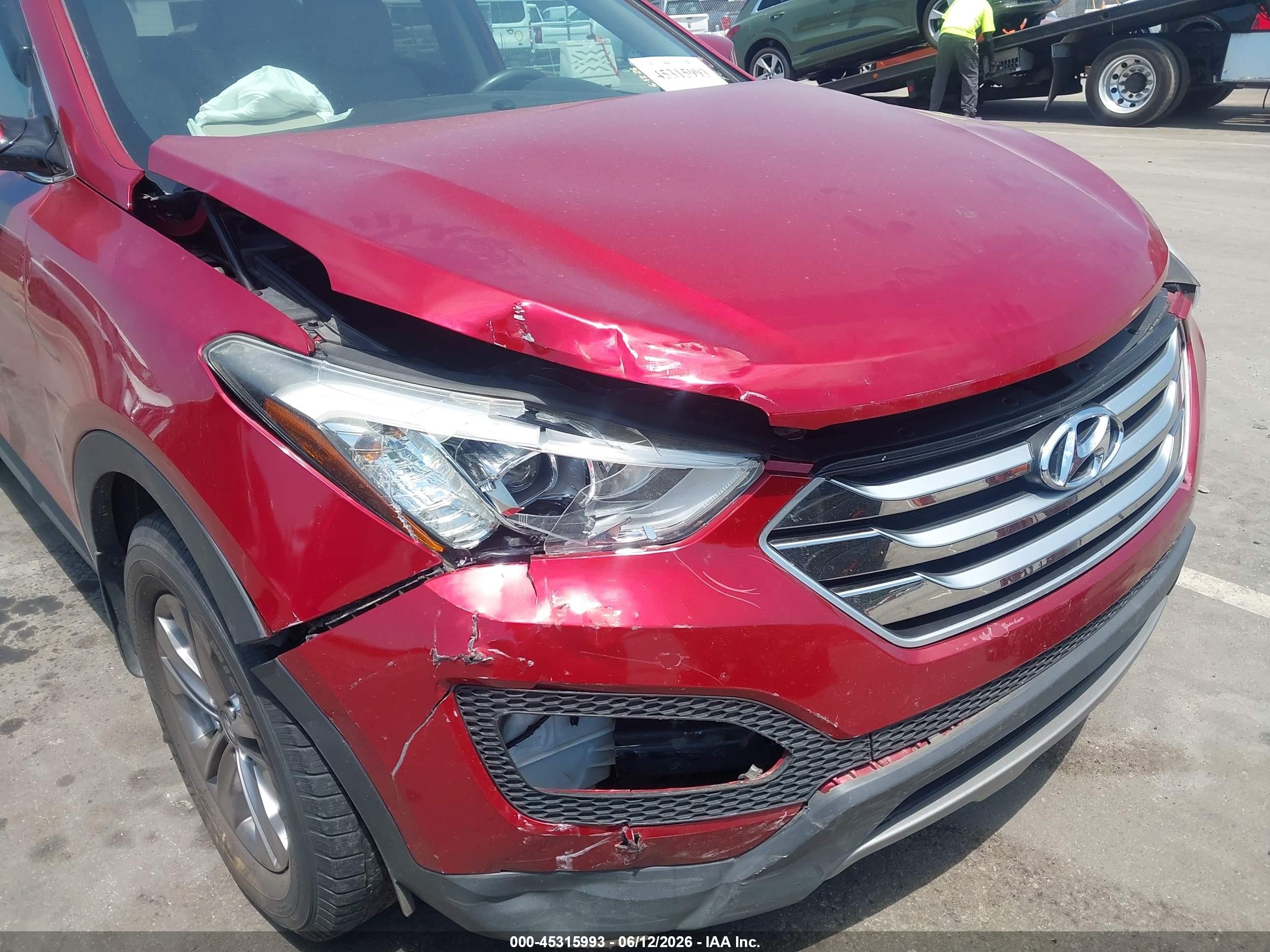 2015 Hyundai Santa Fe Sport 2.4l Red vin: 5XYZU3LB4FG250323