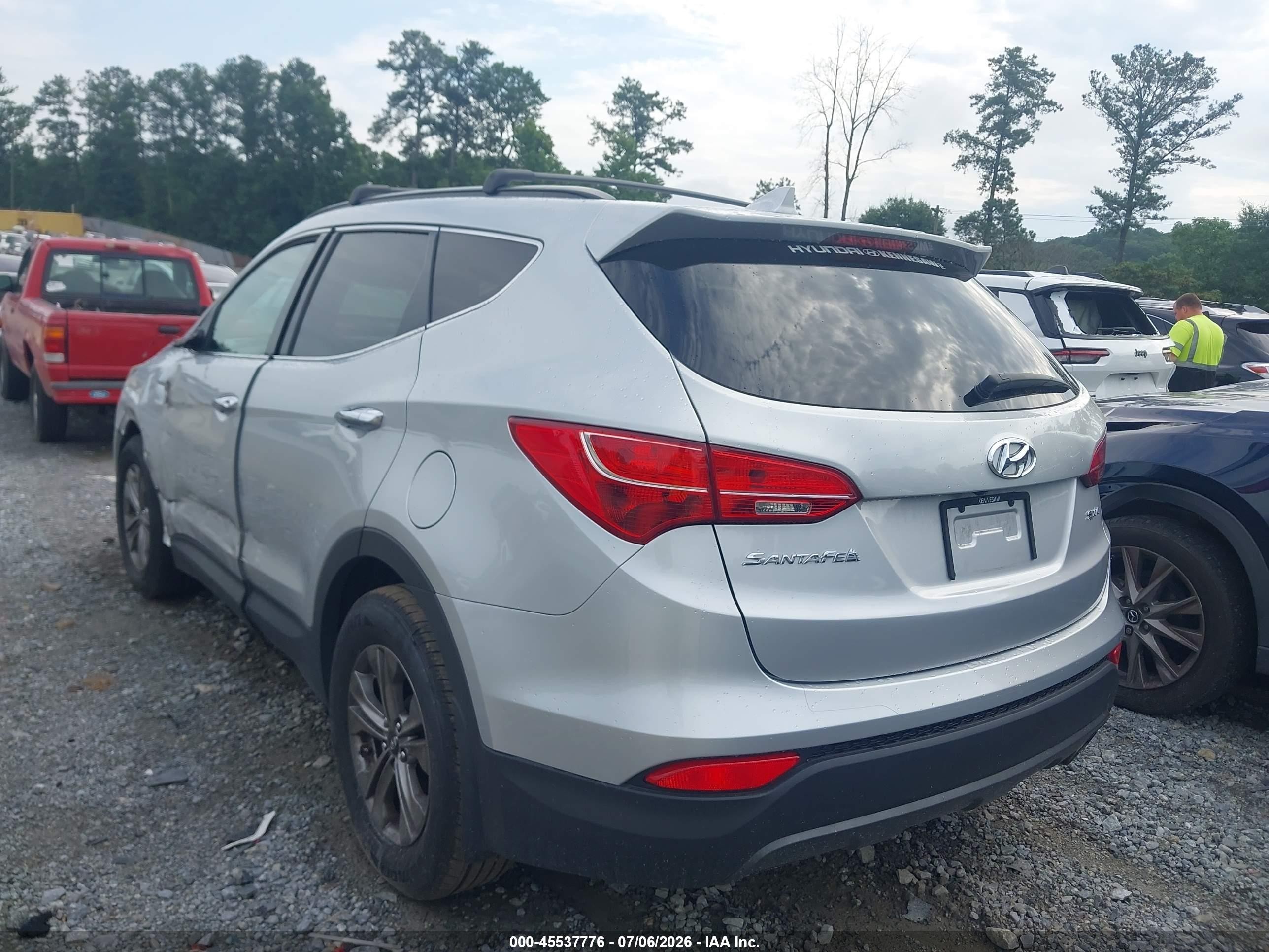 2015 Hyundai Santa Fe Sport 2.4l Серебряный vin: 5XYZU3LB4FG304770