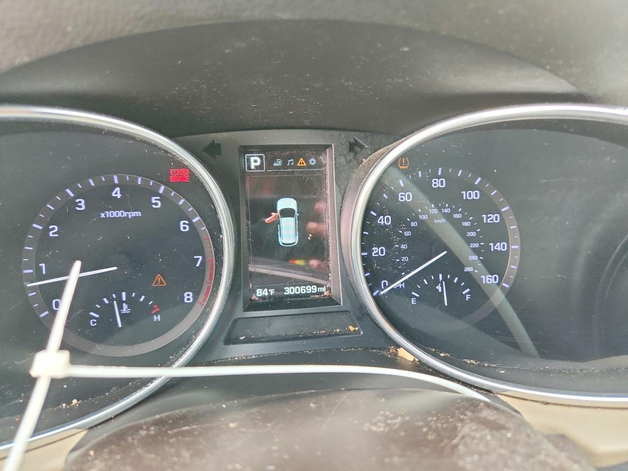 2017 Hyundai Santa Fe Sport 2.4l Red vin: 5XYZU3LB4HG417105