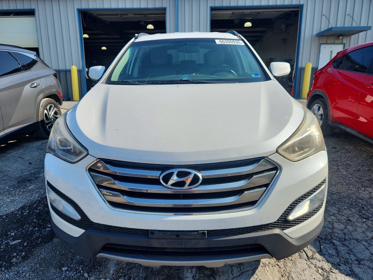 2013 Hyundai Santa Fe Sport 2.4l White vin: 5XYZU3LB5DG005530