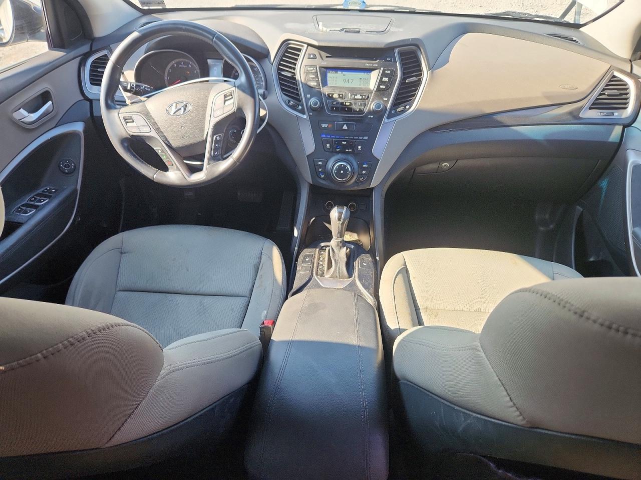 2013 Hyundai Santa Fe Sport 2.4l White vin: 5XYZU3LB5DG005530