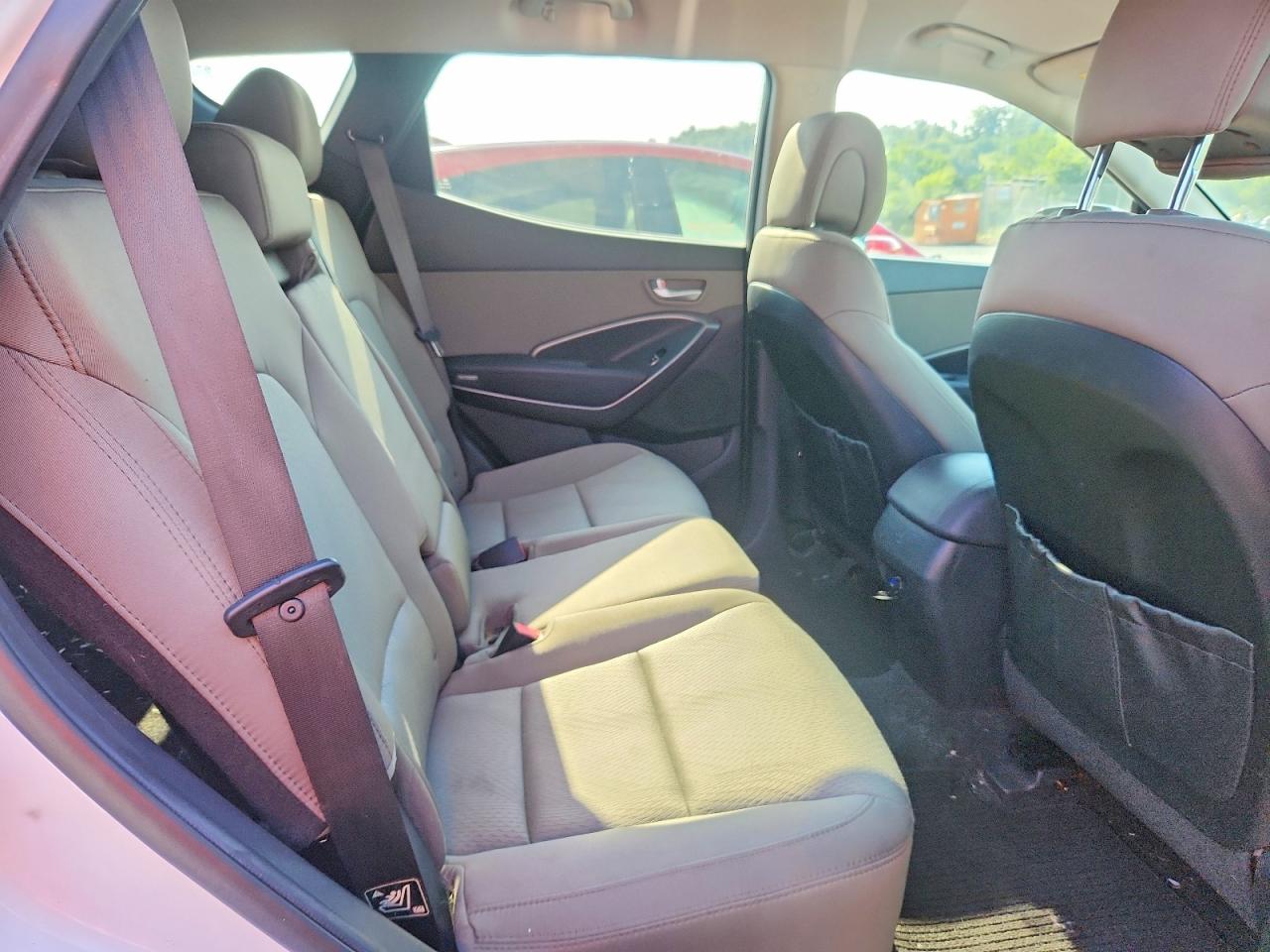 2013 Hyundai Santa Fe Sport 2.4l White vin: 5XYZU3LB5DG005530