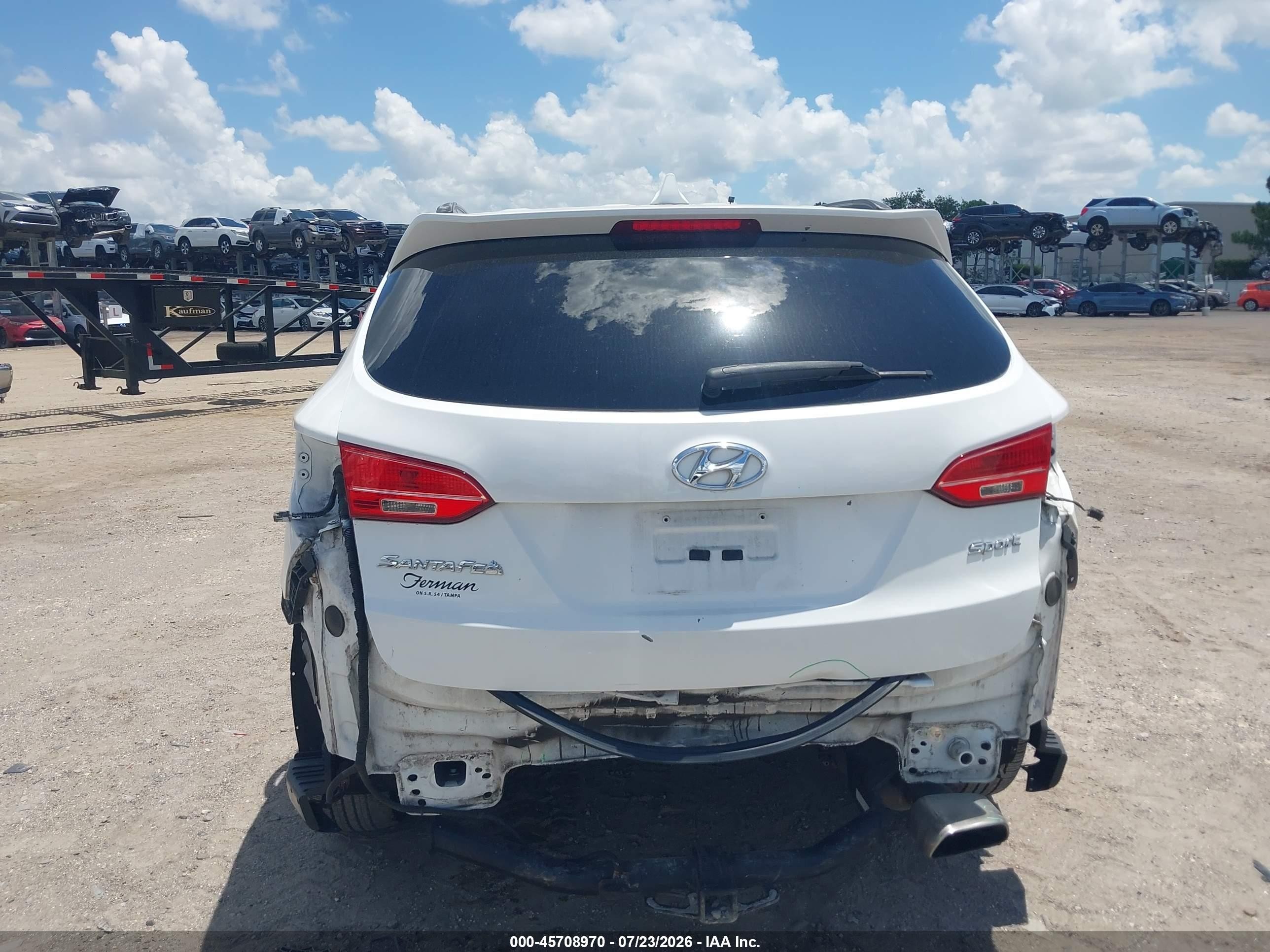 2013 Hyundai Santa Fe Sport White vin: 5XYZU3LB5DG111332