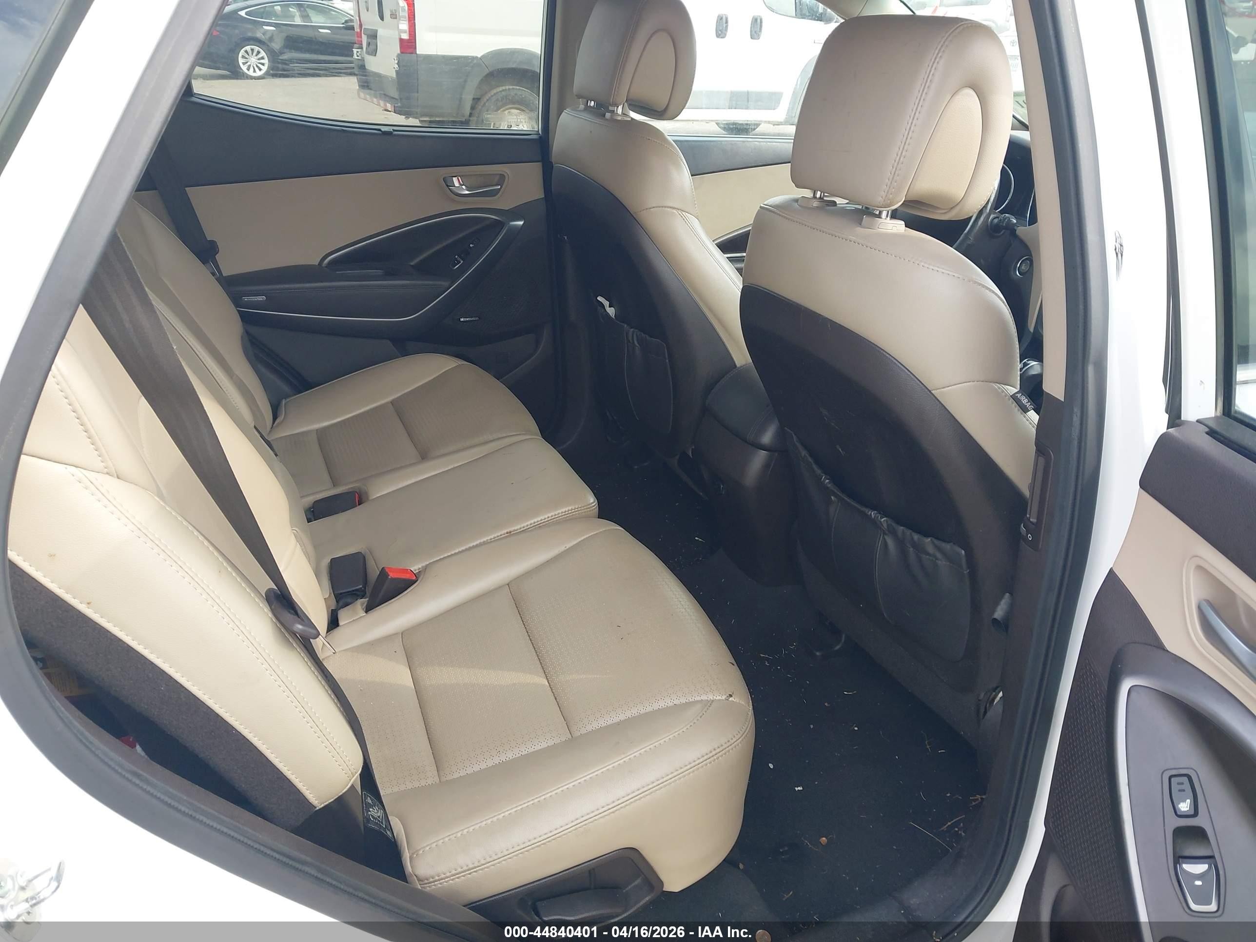 2013 Hyundai Santa Fe Sport Белый vin: 5XYZU3LB5DG123142