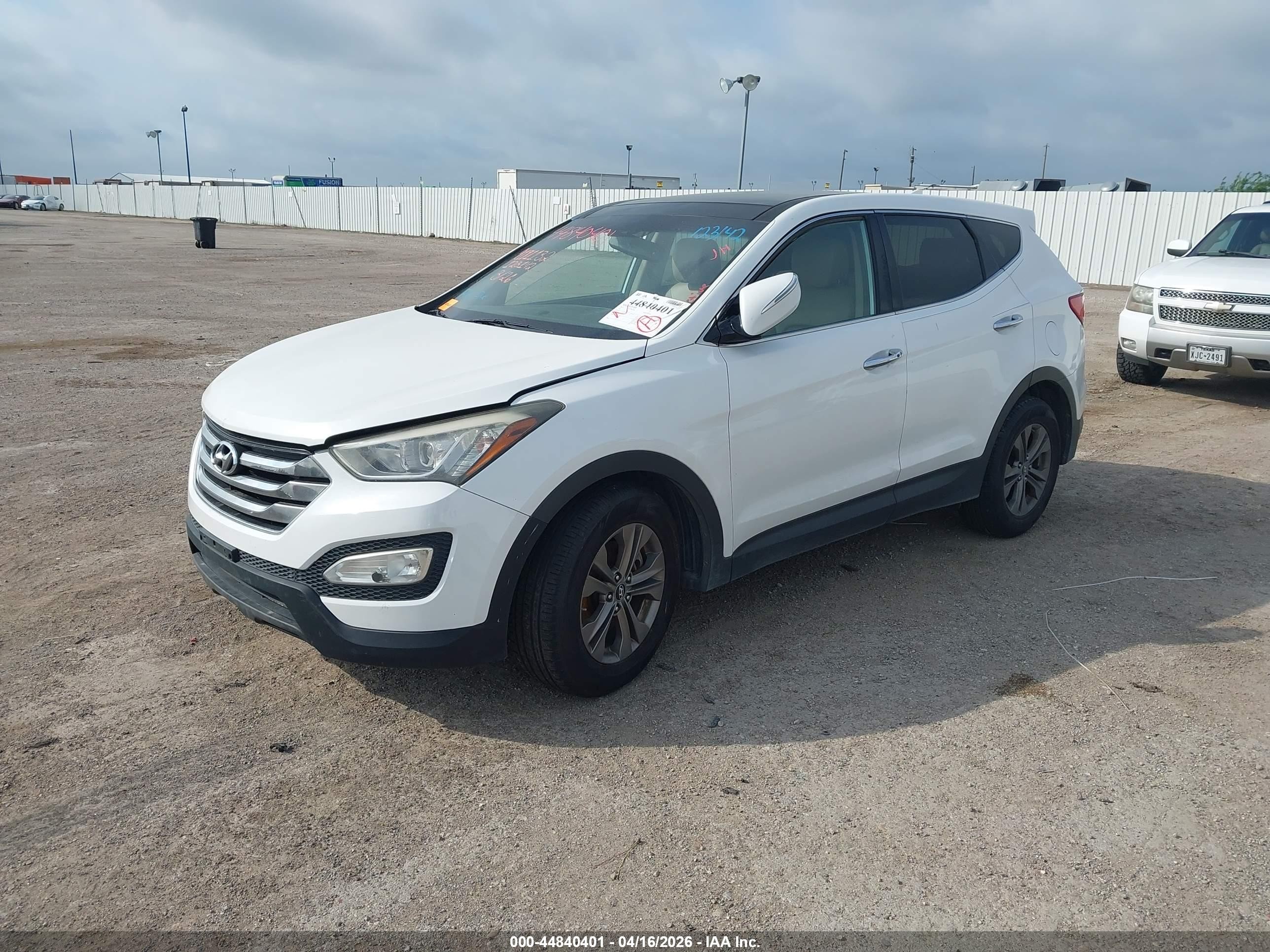 2013 Hyundai Santa Fe Sport Белый vin: 5XYZU3LB5DG123142