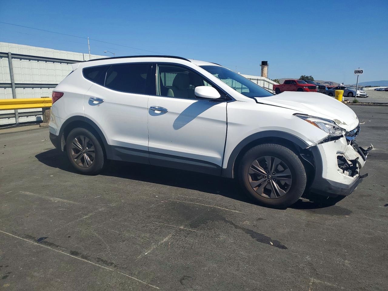 2013 Hyundai Santa Fe Sport 2.4l White vin: 5XYZU3LB5EG124664