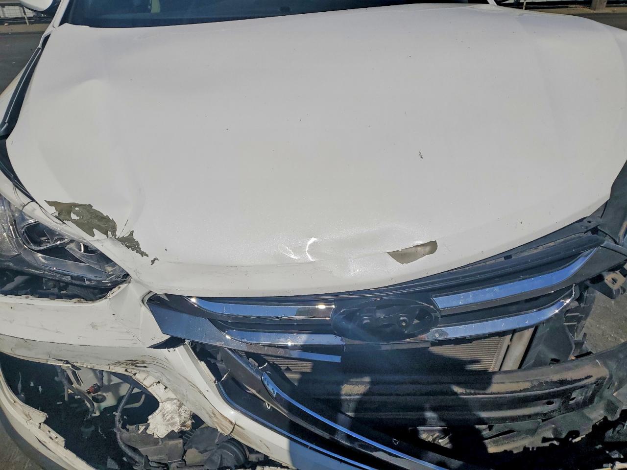 2013 Hyundai Santa Fe Sport 2.4l White vin: 5XYZU3LB5EG124664