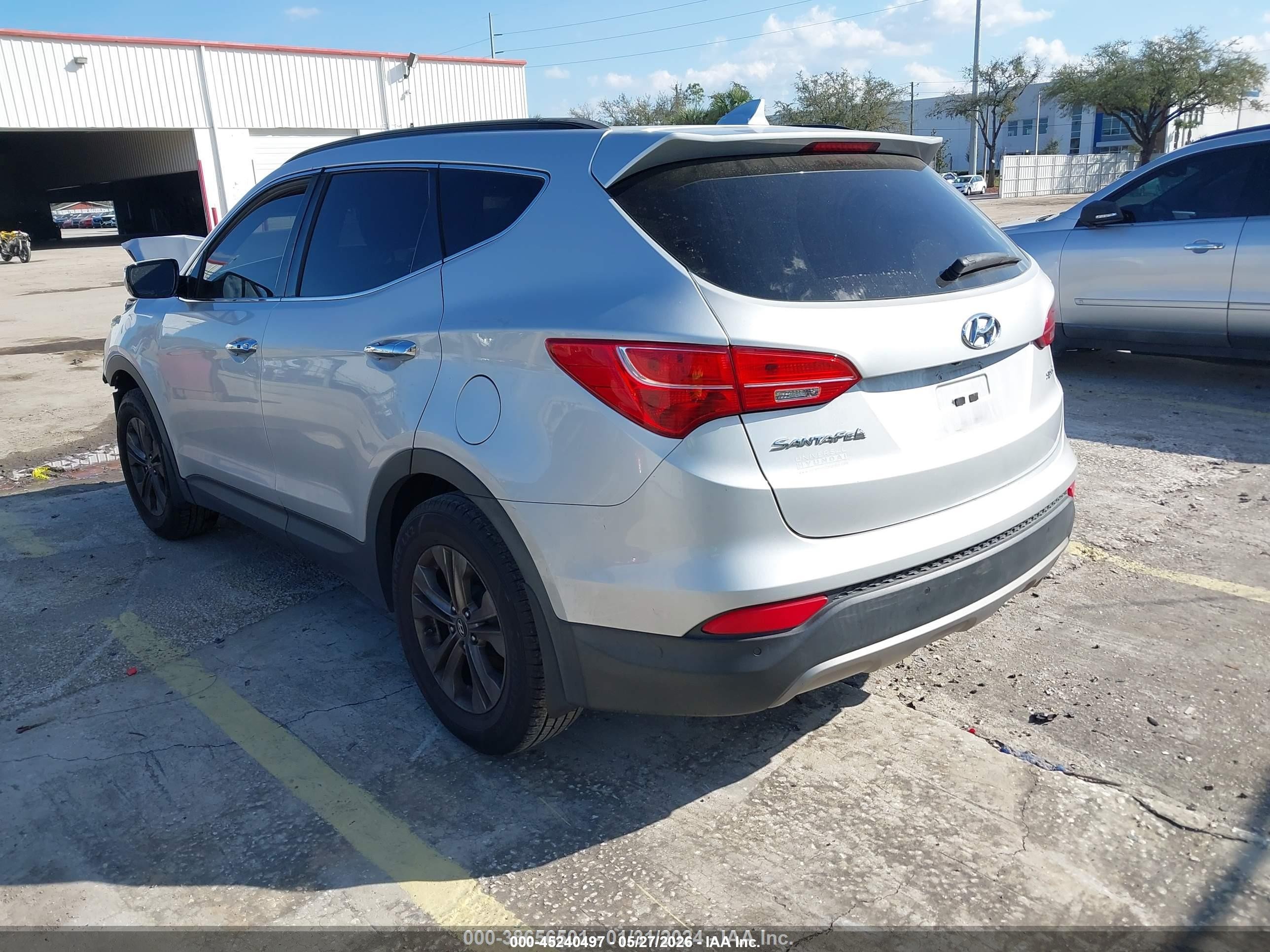 2014 Hyundai Santa Fe Sport 2.4l Silver vin: 5XYZU3LB5EG182788