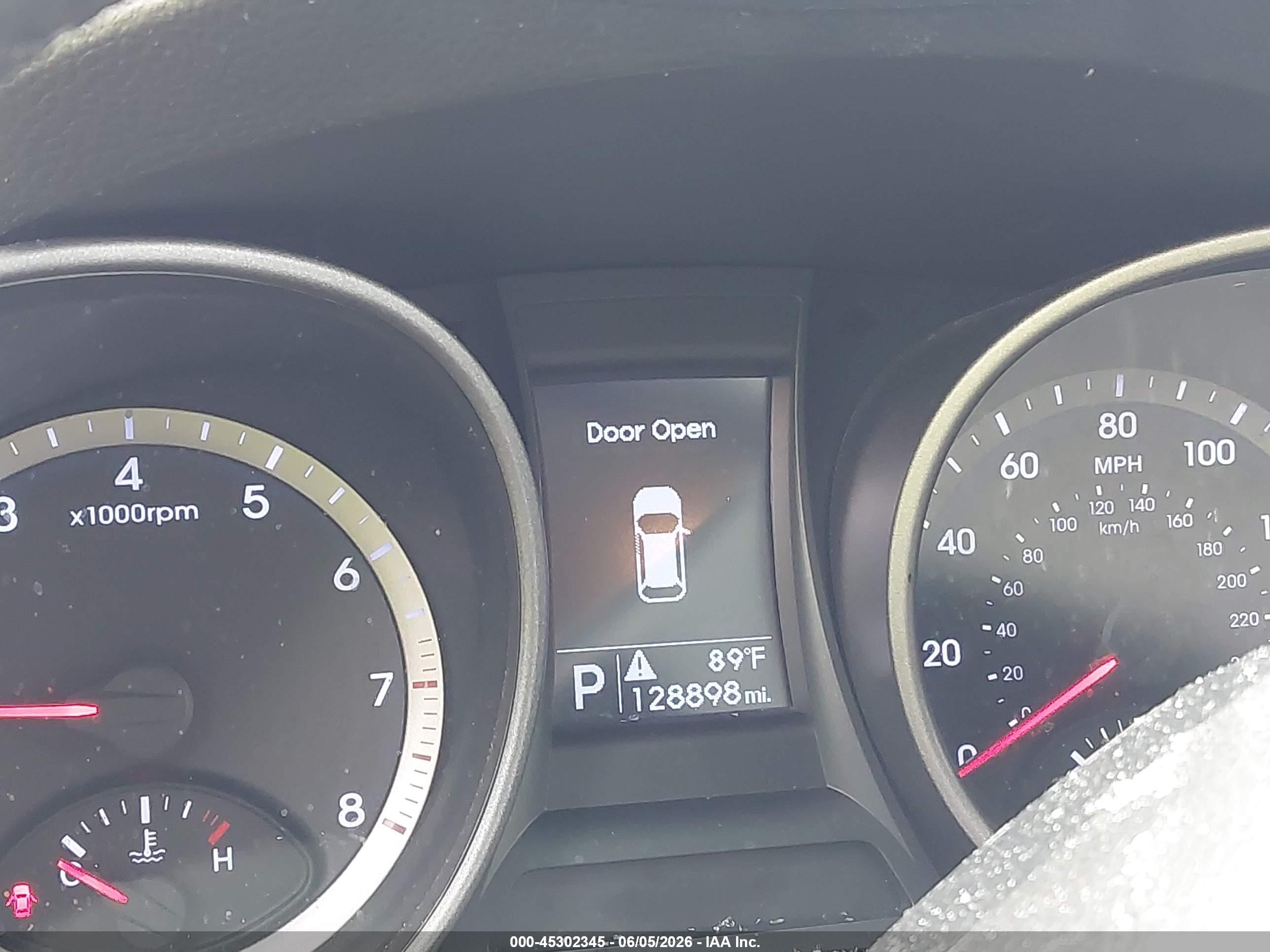 2014 Hyundai Santa Fe Sport 2.4l White vin: 5XYZU3LB5EG215207
