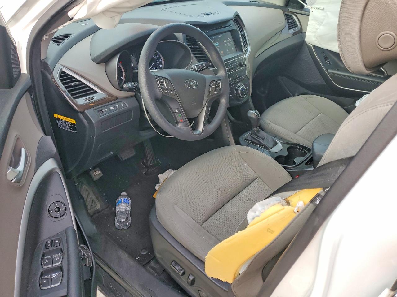 2017 Hyundai Santa Fe Sport 2.4l White vin: 5XYZU3LB5HG426511