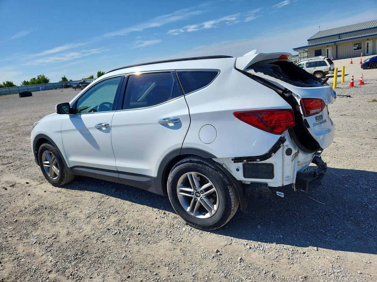 2018 Hyundai Santa Fe Sport 2.4l Белый vin: 5XYZU3LB5JG514660