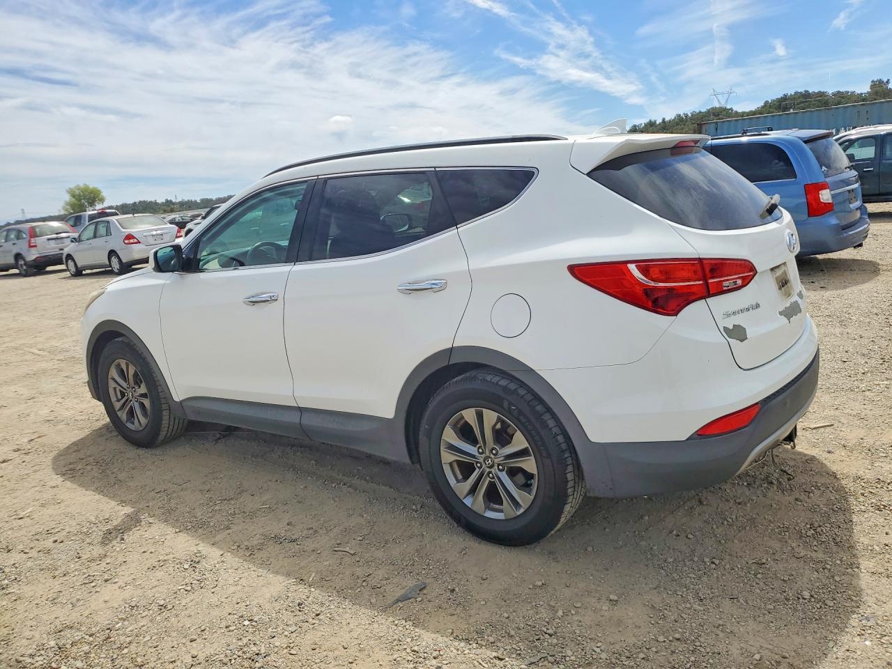 2013 Hyundai Santa Fe Sport 2.4l White vin: 5XYZU3LB6DG091396