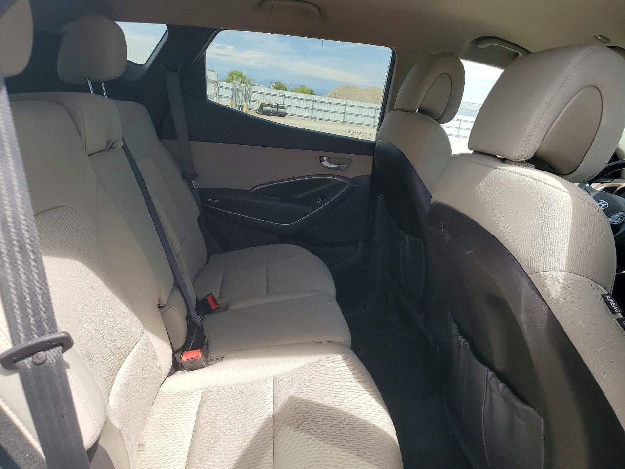2013 Hyundai Santa Fe Sport 2.4l White vin: 5XYZU3LB6DG091396