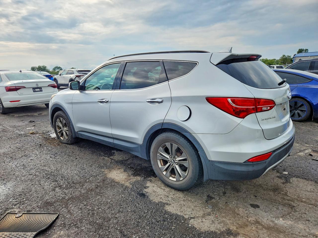 2014 Hyundai Santa Fe Sport 2.4l Silver vin: 5XYZU3LB6EG158032