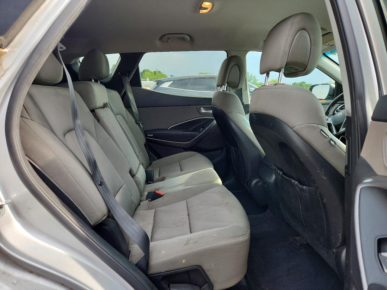 2014 Hyundai Santa Fe Sport 2.4l Silver vin: 5XYZU3LB6EG158032