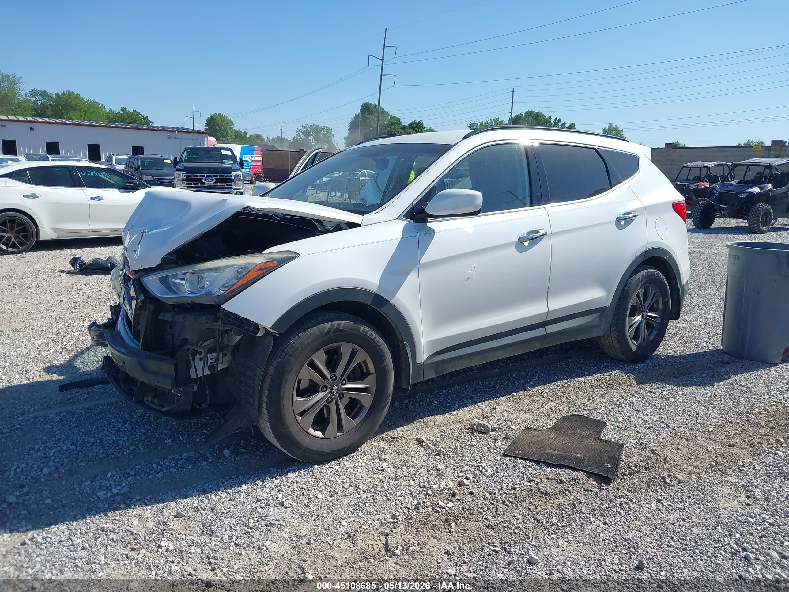 2014 Hyundai Santa Fe Sport 2.4l White vin: 5XYZU3LB6EG208346